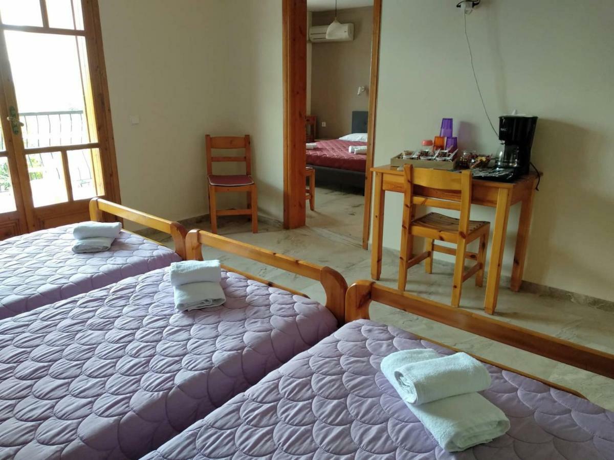 Orelia Pension Tolón Exterior foto